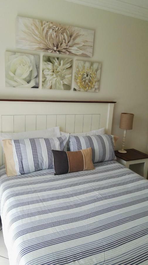 27 & 28 Neptune Terrace Jeffreysbaai Buitenkant foto