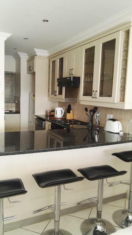 27 & 28 Neptune Terrace Jeffreysbaai Buitenkant foto